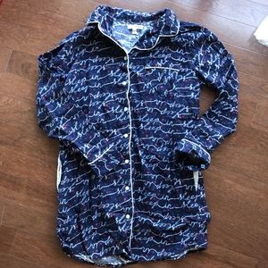 *SOLD* Sonoma Women’s Patterned Sleep Shirt, Size Medium